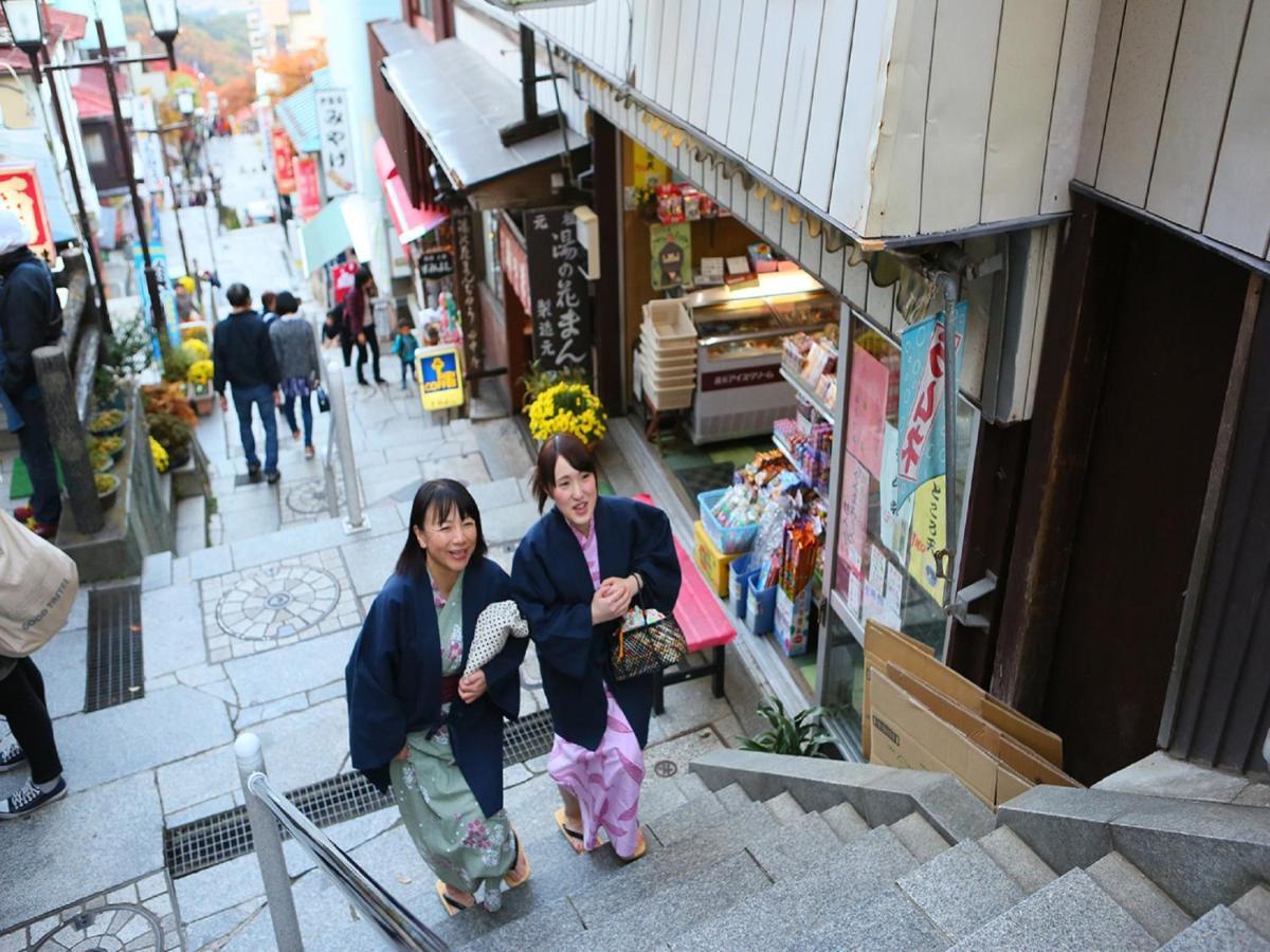 Hotel Ooedo Onsen Monogatari Ikaho Shibukawa Exterior foto