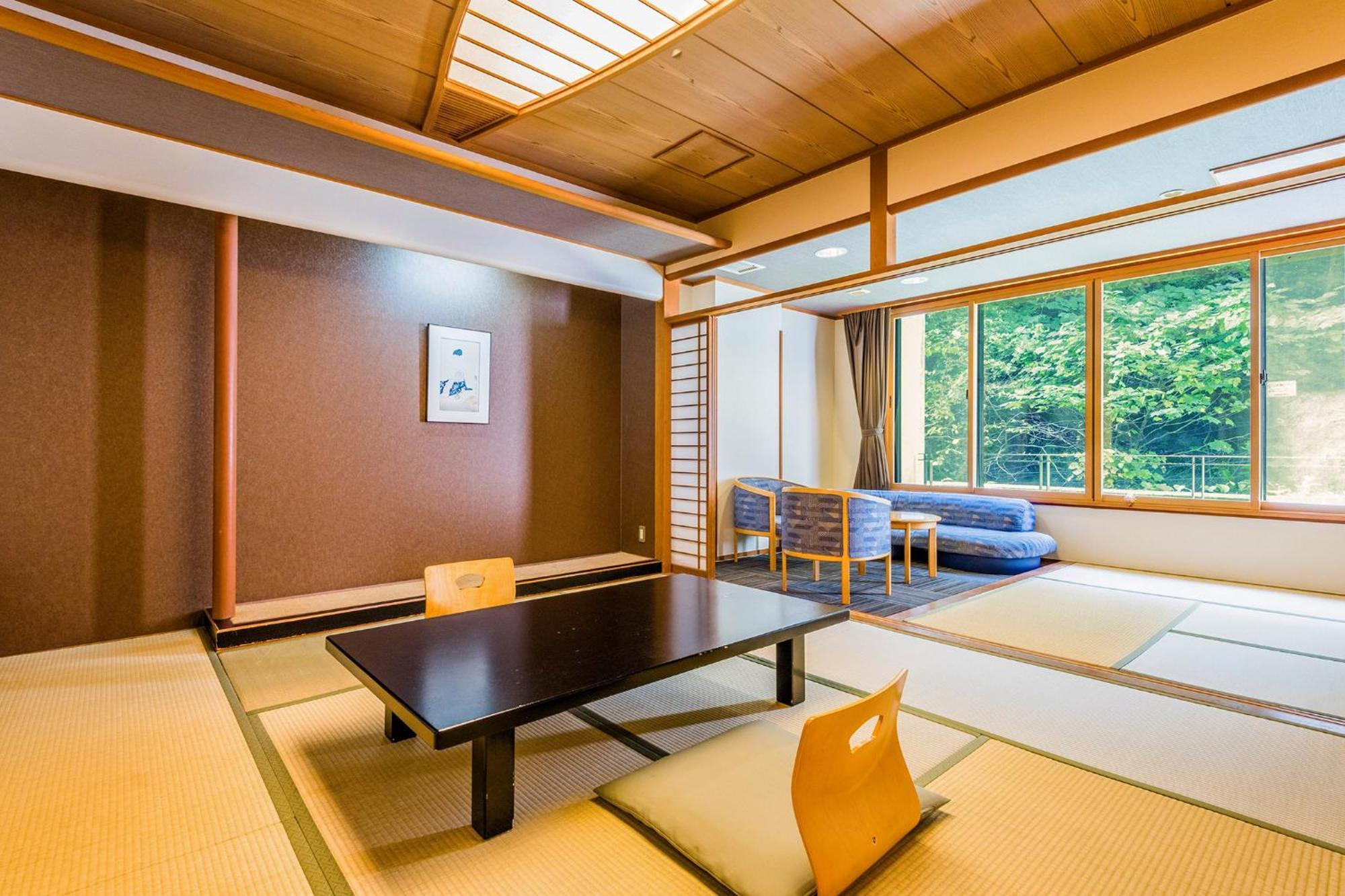 Hotel Ooedo Onsen Monogatari Ikaho Shibukawa Exterior foto